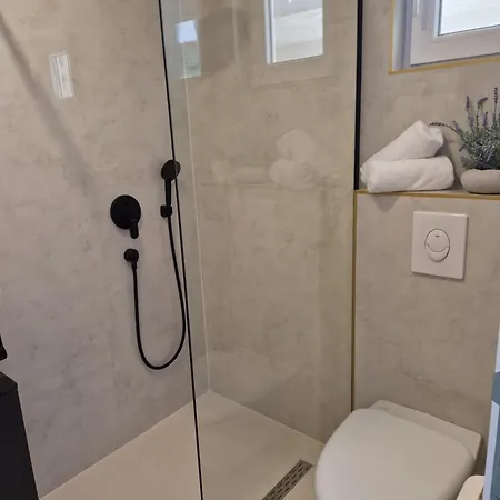 Six Appartement Brela